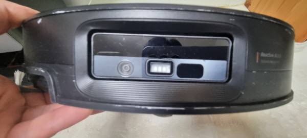 로보락 S10 MaxV Ultra(S10 맥스V 울트라) 앞부분을 촬영했다. 정옥재 기자