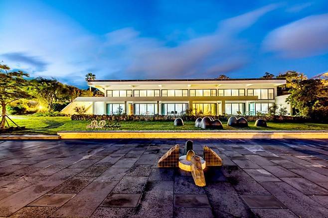 제주 서귀포 봄스테이&미술관(부킹닷컴 제공)