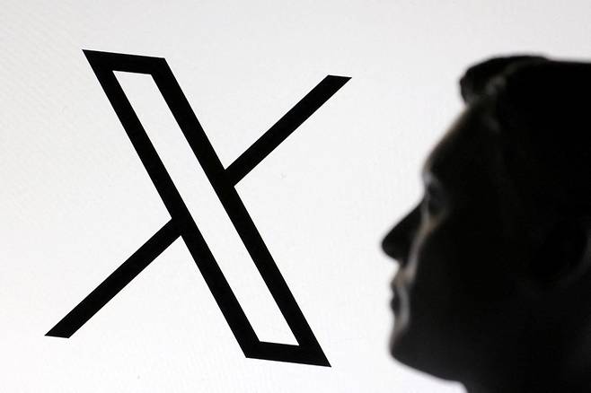 일론 머스크 테슬라 최고경영자(CEO)가 운영하는 소셜미디어(SNS) 플랫폼 엑스(X·옛 트위터) / 연합뉴스