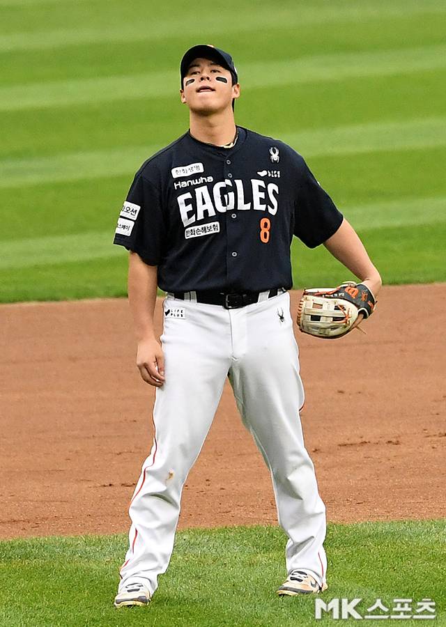 최근 극심한 부진에 빠진 노시환. 사진=천정환 기자