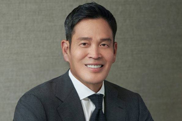 정용진 신세계그룹 회장이 한국 50대 자산가 순위에서 유통업계 최고 부호 자리를 차지했다.(사진=신세계)