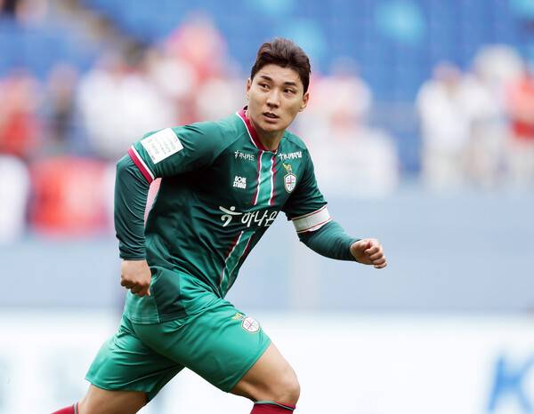 '6승1무 무패 질주' FC서울, 대전하나시티즌 전 앞두고 송민규 멀티골 힘입어 상승세 유지할까...사진은 대전하나시티즌 주민규.(사진제공=한국프로축구연맹)