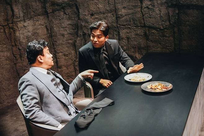 '흑백요리사'에 심사위원으로 출연한 백종원과 안성재./사진제공=넷플릭스