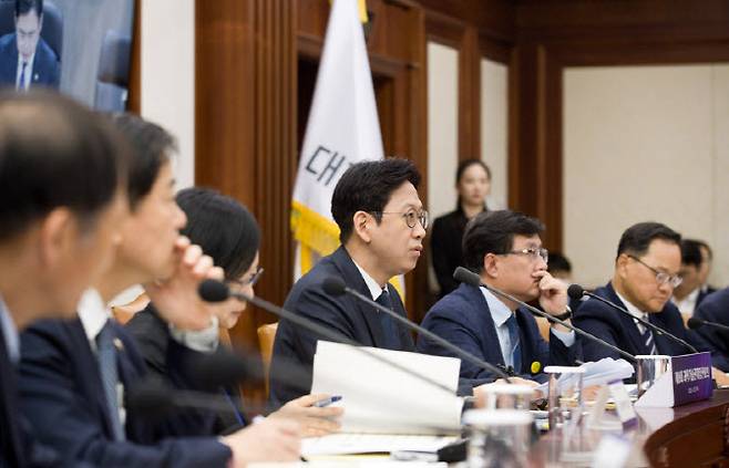 배경훈 부총리 겸 과학기술정보통신부 장관이 30일 오전 서울 종로구 정부서울청사 본관 영상회의실에서 "제8회 과학기술관계장관회의" 를 주재하고 있다. (사진=과학기술정보통신부)