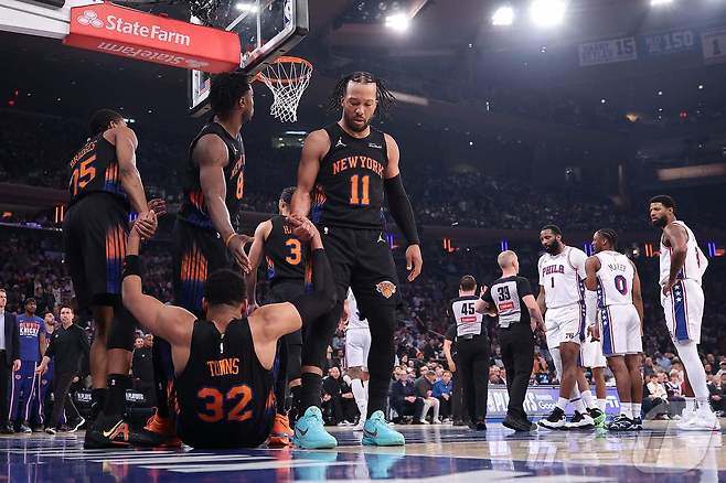 NBA 뉴욕이 필라델피아와 PO 2라운드에서 2연승을 거뒀다. ⓒ AFP=뉴스1