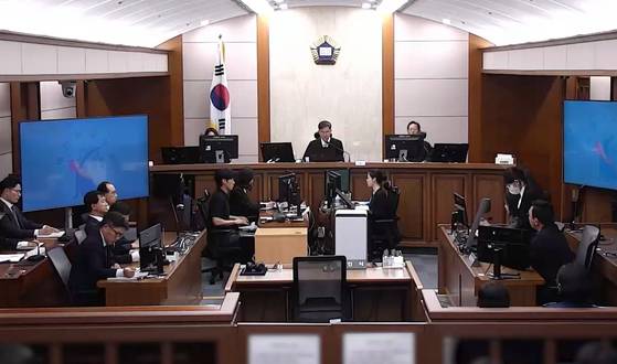 지난달 28일 김건희 여사의 도이치모터스 주가조작과 통일교 금품수수 등 혐의로 열린 항소심 선고공판. (사진=연합뉴스)