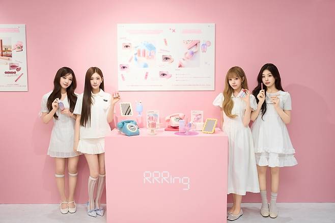 그룹 Baby DONT Cry(베이비돈크라이)가 일본 뷰티 부랜드 ‘리리링(RRRing)’의 앰배서더로 발탁됐다. 리리링 제공