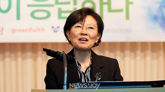 배현주 목사는 화석연료 비확산 조약 운동 활성화를 위해 한국교회가 모여 대화할 수 있는 플랫폼이 필요하다고 말했다. 뉴스앤조이 안디도