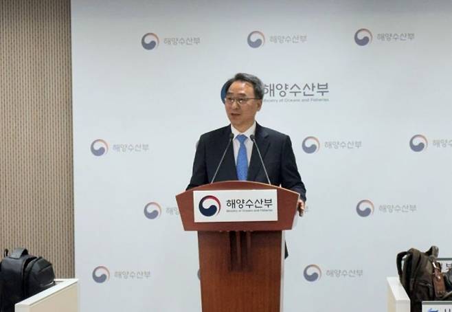 우동식 국립인천해양박물관장이 14일 부산에서 열린 기자간담회에서 향후 추진방향을 설명하고 있다. 인천해양박물관