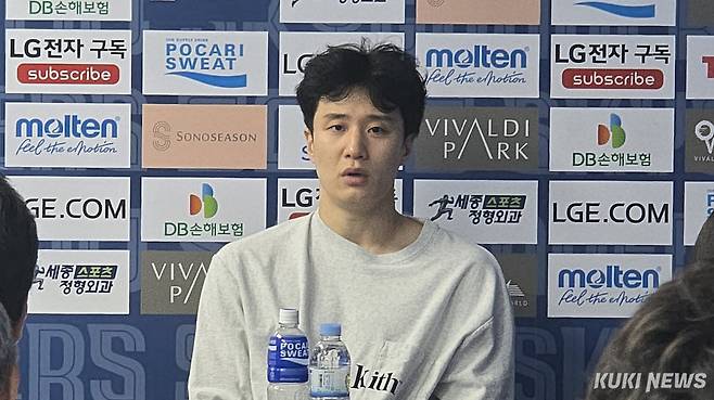 허웅이 13일 고양소노아레나에서 우승을 차지한 뒤 기자회견에 참석해 발언하고 있다. 김영건 기자