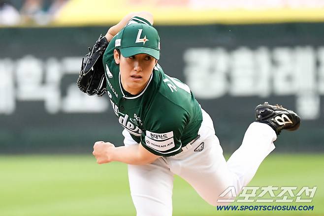15일 인천SSG랜더스필드에서 열린 SSG와 LG의 경기. SSG 긴지로가 역투하고 있다. 인천=박재만 기자 pjm@sportschosun.com/2026.05.15/