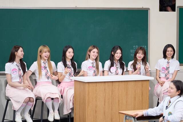 그룹 아이오아이(I.O.I)가 JTBC 예능프로그램 '아는 형님'에 출연한다. /JTBC