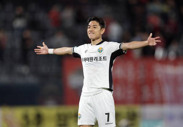 '■팀 오브 라운드 : 4경기 연속 무패 '강원FC'...사진은 강원FC 김대원.(사진제공=한국프로축구연맹)