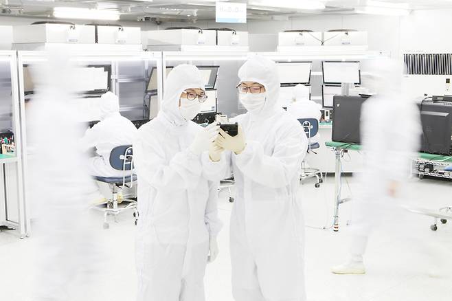 명정보기술은 산업 현장에서 운영 중인 노후 산업용 컴퓨터 및 저장장치의 운영 안정성과 데이터 보호 현황을 파악하기 위한 '대한민국 산업용 컴퓨터·저장장치 사용 실태 조사'를 실시한다.