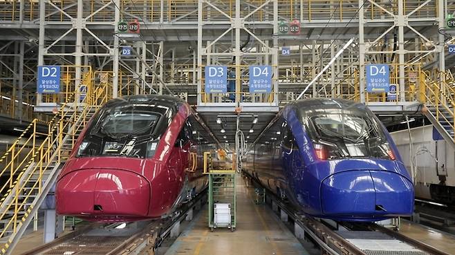 광주 호남철도차량정비단에 신형 고속철도 차량인 EMU-320(KTX-청룡)이 입고돼 있다. 최고시속 320km까지 속도를 낼 수 있으며 1편성당 8칸으로, 총 좌석 수는 503석이다.