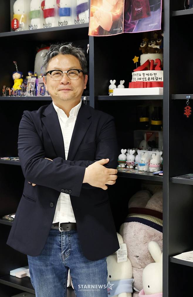 '유미의 세포들' 애니메이션 제작사 로커스 홍성호 대표이사, 황수진 부사장 스타연구소 인터뷰 /사진=김휘선 기자 hwijpg@