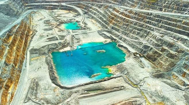 캐나다 광산 기업 ‘퍼스트 퀀텀 미네랄즈(First Quantum Minerals)’가 코브레 파나마(Cobre Panamá) 구리 광산의 가동 중단으로 인한 피해를 추산했다. 코브레 파나마 구리 광산 전경.(사진=퍼스트 퀀텀 미네랄즈)