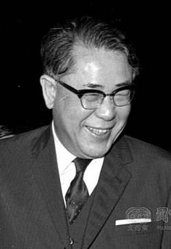 최규하 전 대통령(위키피디아)