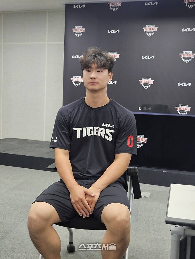 KIA 곽도규가 19일 광주-기아 챔피언스 필드에서 열린 2026 KBO리그 정규시즌 LG전에 앞서 취재진 인터뷰에 응하고 있다. 광주 | 강윤식 기자 skywalker@sportsseoul.com