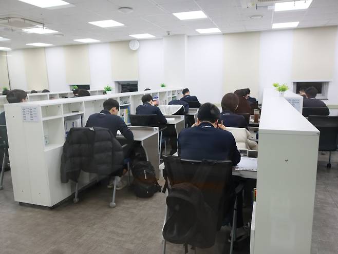 (메가스터디 기숙학원 종합관 제공)