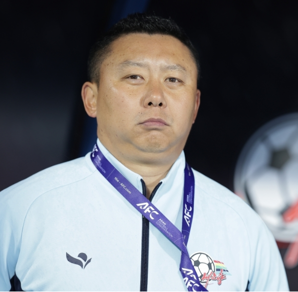 리유일 내고향 감독은 20일 수원종합운동장에서 열린 수원FC 위민과 원정경기에서 2-1 역전승을 거뒀지만 여전히 시큰둥한 반응을 보였다. 사진제공│대한축구협회