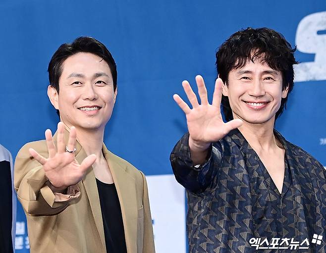 오정세-신하균, '오십프로'로 재회