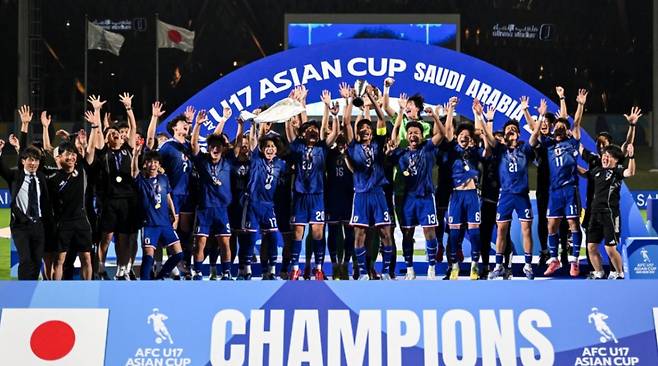 2026 AFC U17 아시안컵 우승을 차지한 일본 축구대표팀. /사진=AFC 제공