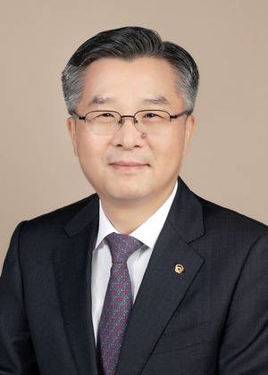 권혁웅 부회장
