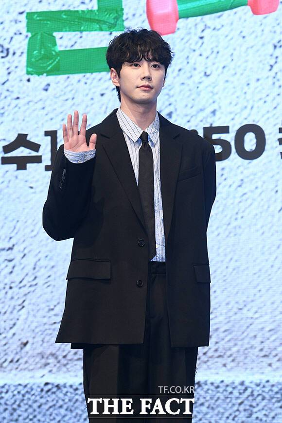 배우 이준영이 JTBC 새 토일드라마 '신입사원 강회장' 촬영 현장을 떠올리며 "다시 한번 호흡을 맞추고 싶다"고 전했다. /더팩트 DB