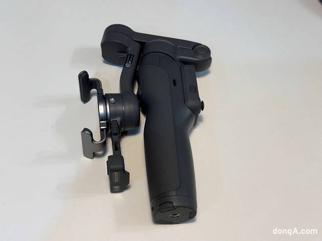 DJI 오스모 모바일 8P. 김상준 기자 ksj@donga.com