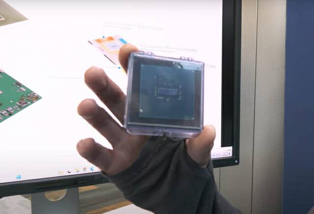인텔이 2025년 유튜브에 공개한 Arm 기반 SoC 시제품 '디어크릭 폴스'. (사진=유튜브 갈무리)