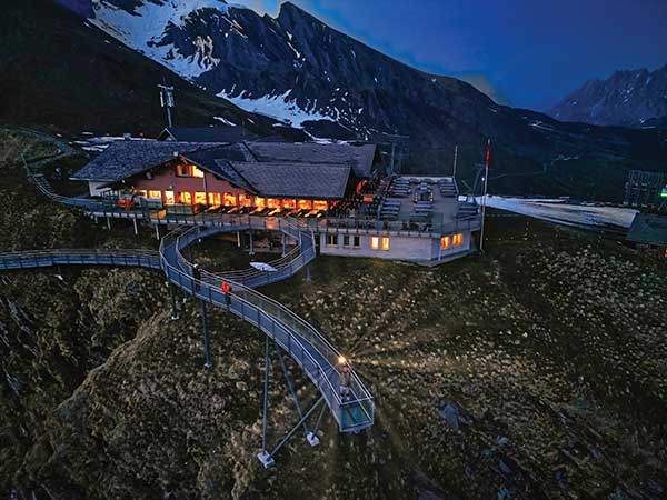 피르스트 산장.