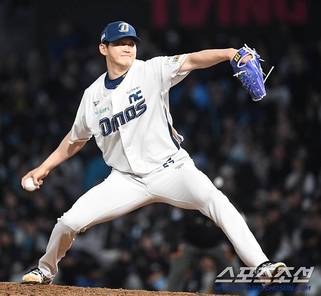 30일 창원 NC파크에서 열린 NC와 KIA의 경기. 투구하고 있는 NC 전사민. 창원=송정헌 기자songs@sportschosun.com/2026.04.30/