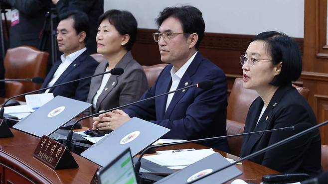 국무회의에서 발언하는 한성숙 국무총리 후보자