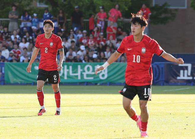 대한민국 축구대표팀 김민재, 이기혁이 3일(현지시간) 미국 유타주 솔트레이크시티 브리검 영 대학교 BYU 사우스필드 경기장에서 2026 국제축구연맹(FIFA) 북중미 월드컵을 앞두고 열린 대한민국과 엘살바도르의 평가전에서 수비를 하고 있다. 뉴스1
