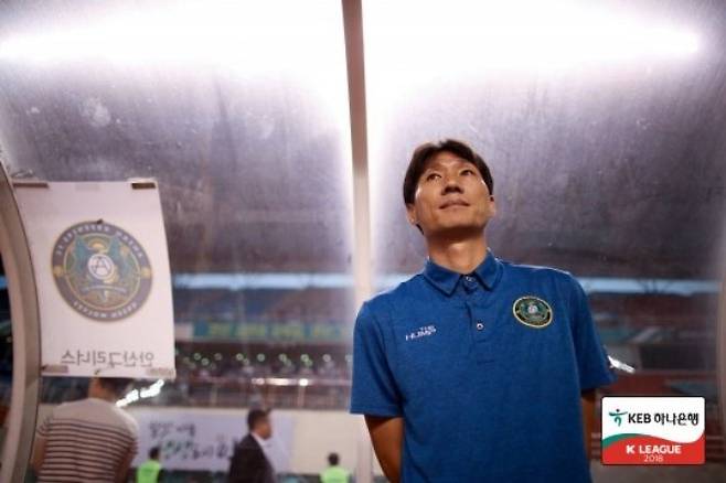 안산 그리너스 시절 이영민. 사진=한국프로축구연맹