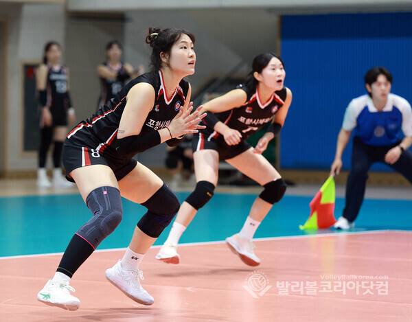 실력보다 중요한 진정성, 조송화의 복귀가 증명해야 할 것들...사진은 한국실업배구 포항체육회로 복귀한 조송화 경기 모습.(사진=김경수 기자/ 발리볼코리아닷컴 DB/ 2026.06.08)