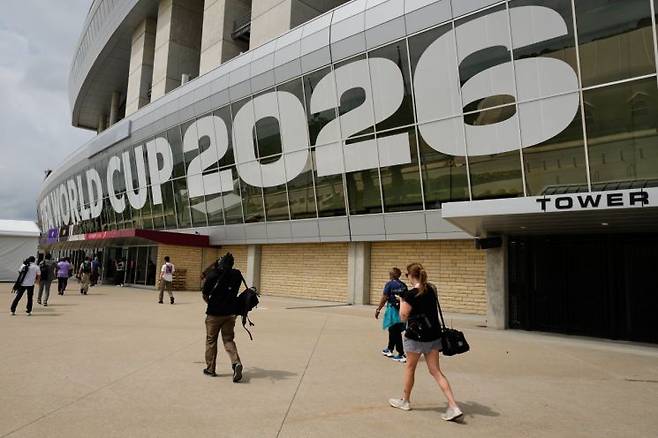 2026 북중미 월드컵 개막이 이틀 앞으로 다가왔지만, 미국 관광업계의 예상 밖 흥행 부진에 울상을 짓고 있다는 보도가 나왔다. AP연합뉴스