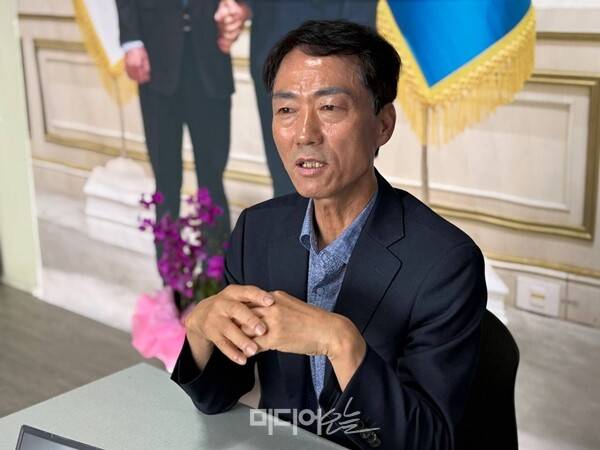 ▲미디어오늘은 지난 10일 오전 대구 달성군 화원읍에 위치한 후보 선거사무실에서 대구 달성군 국회의원 보궐선거에 출마했던 민주당 박형룡 전 후보를 만났다. 사진=윤유경 기자.