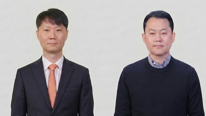 김성현 갤럭스 CFO(왼쪽)와 설희수 위베어소프트 CSO