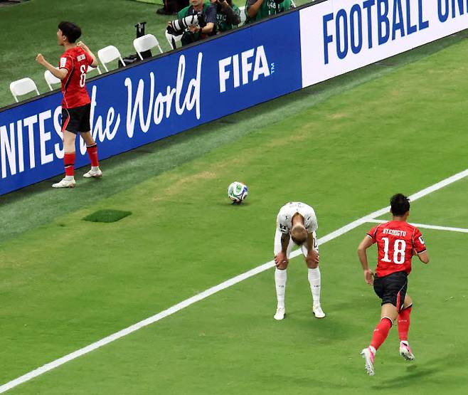 11일(현지시간) 멕시코 사포판 과달라하라 스타디움에서 열린 2026 북중미 월드컵 A조 1차전 한국과 체코의 경기에서 오현규가 골을 터뜨린 후 환호하고 있다. 왼쪽은 도움을 준 황인범이 환호하고 있다. 사진=연합뉴스