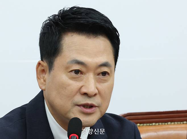 장동혁 국민의힘 대표가 18일 국회에서 열린 최고위원회의에서 발언하고 있다. 박민규 선임기자