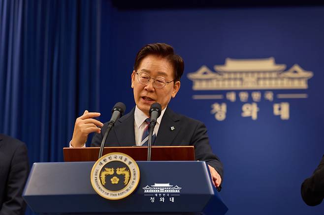 유럽·G7 순방 성과 브리핑 / 출처. 청와대