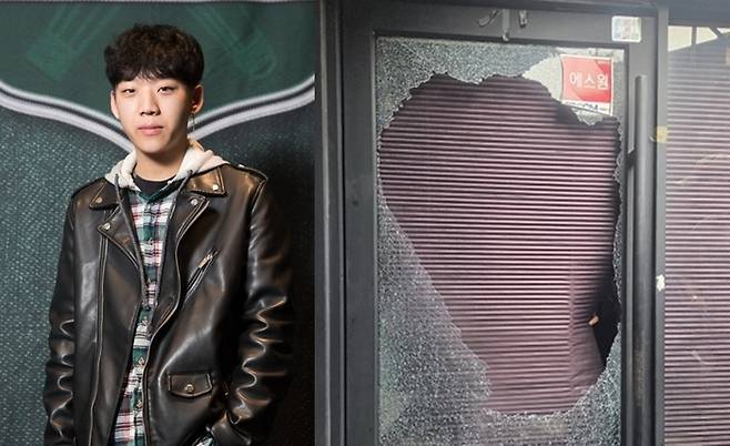 양홍원과 작업실 현장. 사진ㅣAP알케미, 엠넷