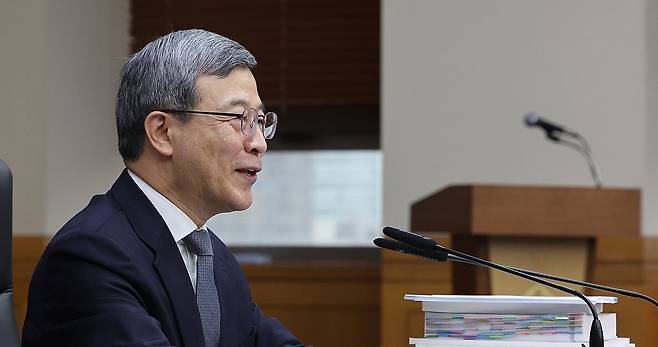 이동원 양형위원회 위원장. 연합뉴스