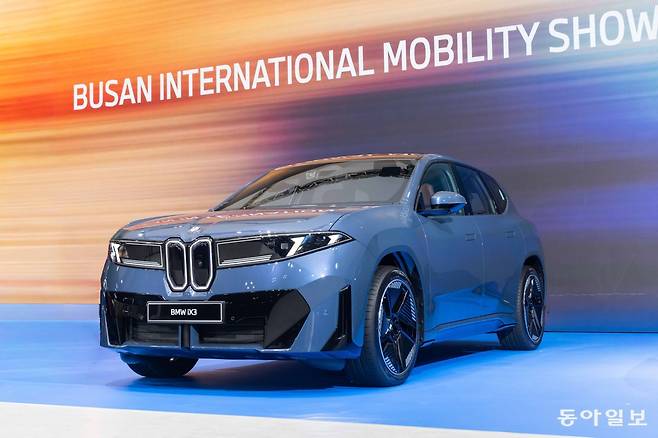 BMW의 프리미엄 순수전기 SUV ‘더 뉴 BMW iX3’