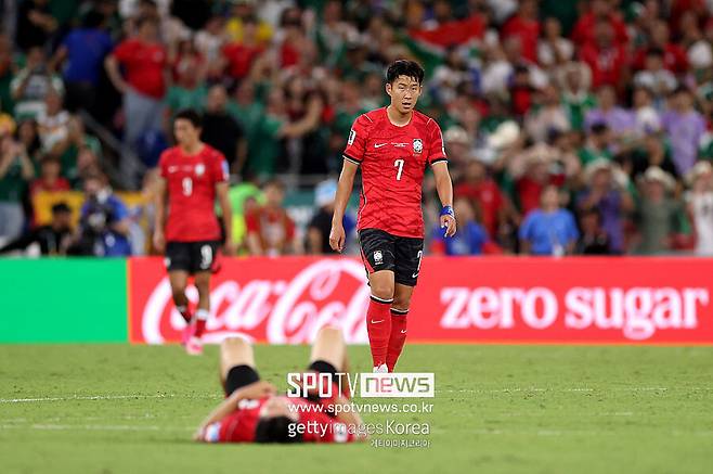 ▲ 파울루 벤투 전 대한민국 축구대표팀 감독이 한국 축구의 2026 국제축구연맹 북중미 월드컵 조기 탈락을 두고 입을 열었다. 결론은 분명했다. 한두 사람의 책임으로 끝낼 문제가 아니라는 것이다.