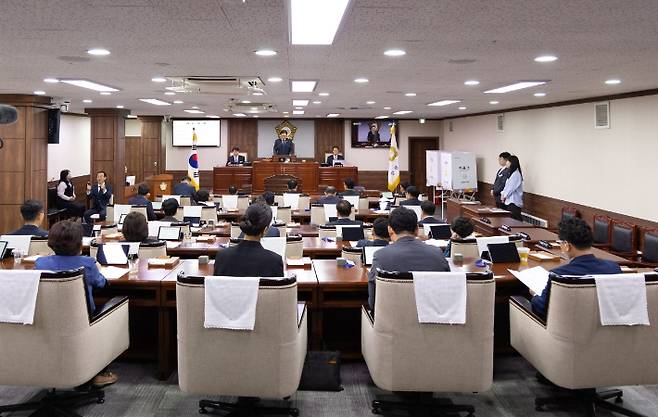 제10대 순천시의회 본회의장. 순천시의회 제공
