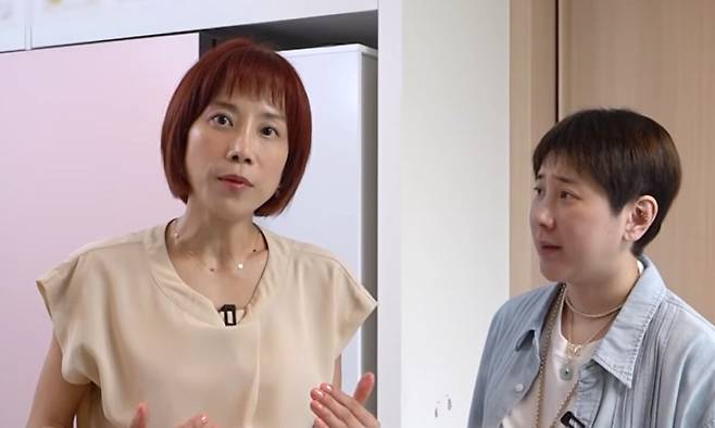 조민아가 서인영과 대화하던 중 아들에게 장난감 대신 주식을 사준다는 남다른 교육법을 공개했다. 유튜브 채널 '개과천선 서인영' 영상 캡처