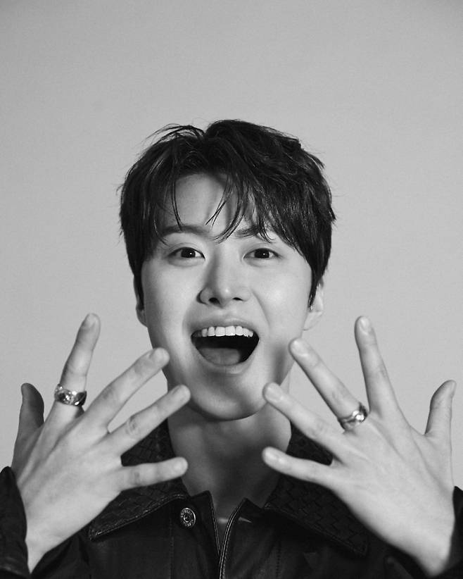 넷플릭스 영화 '남편들'의 주연배우 공명이 22일 진행된 라운드 인터뷰를 위해 포즈를 취하고 있다. /사진제공=넷플릭스 2026.06.22 /사진=이동훈 photoguy@